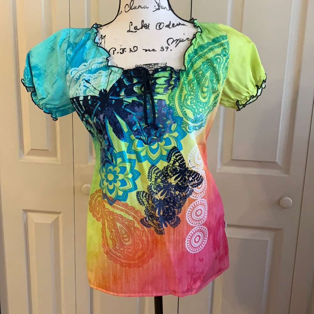 NWOT Scrub top